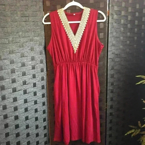 Dresses & Skirts - Red V-Neck Ruffled Dress